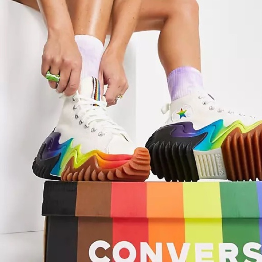 LIMITED ED PRIDE Run Star Motion Platform High Top